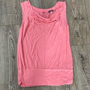 Express Coral Medium M Tank Top Key Hold Back